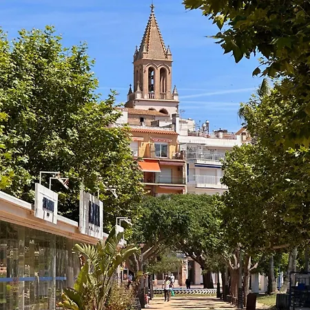 Apartman Pis Amb Parquing Al Centre De *